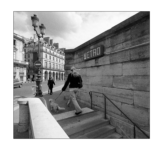 Paris. Metro.