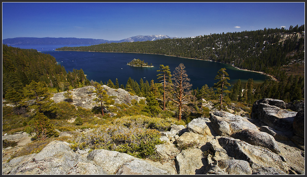 Emerald Bay &amp; Fannette Island on Tahoe Lake 