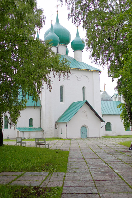 Церковь на Красном холме