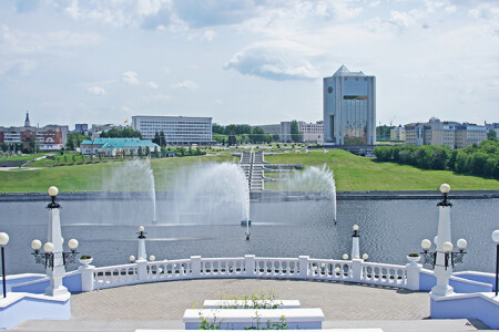 город...