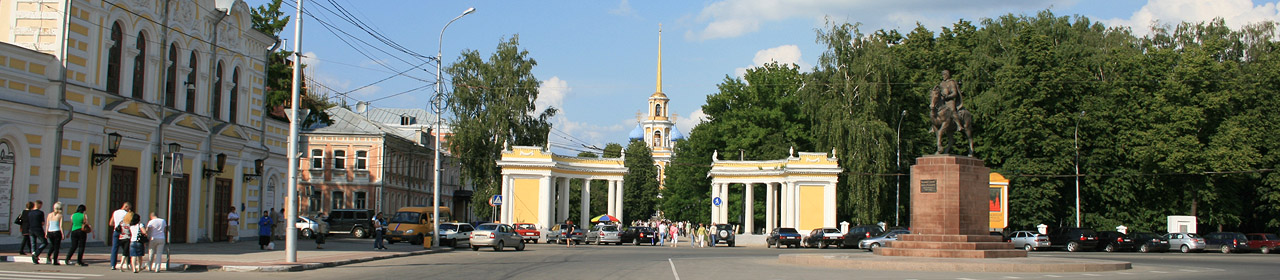 Перед Кремлем 