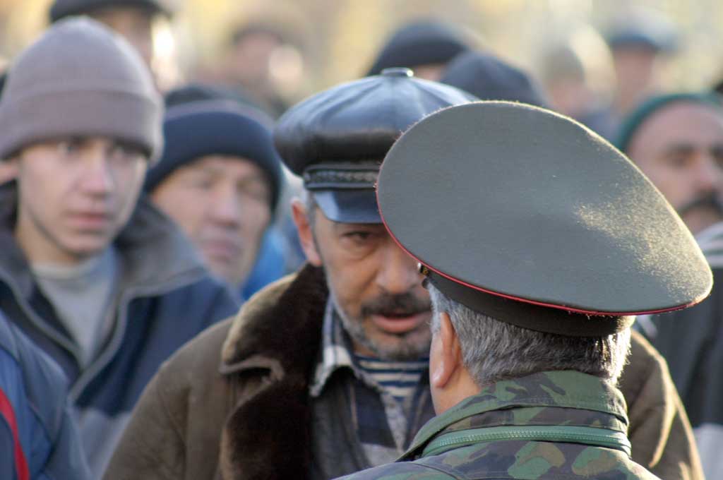 Из серии &quot;Зона&quot;: Противостояние