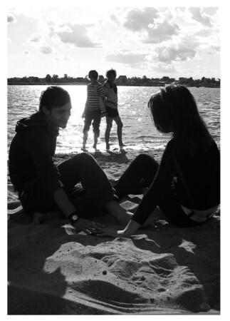 Чёрно-белый закат любви