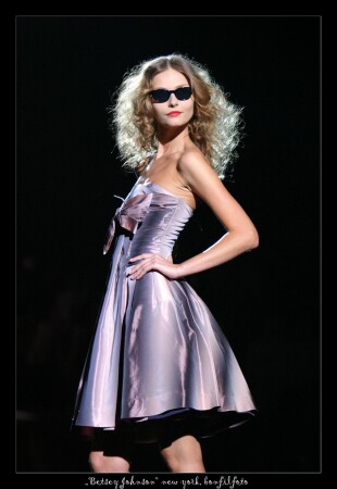 "BETSEY JOHNSON" NEW YORK
