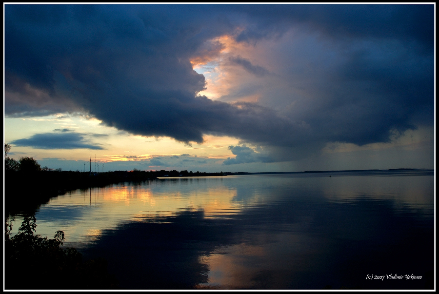 Закат на московском море