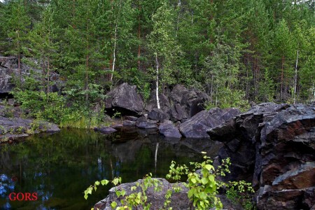 Каменная чаша
