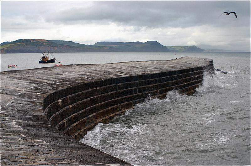 Вечер в Lyme Regis.