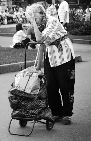 вне праздника