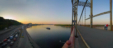 Пешеходный мост