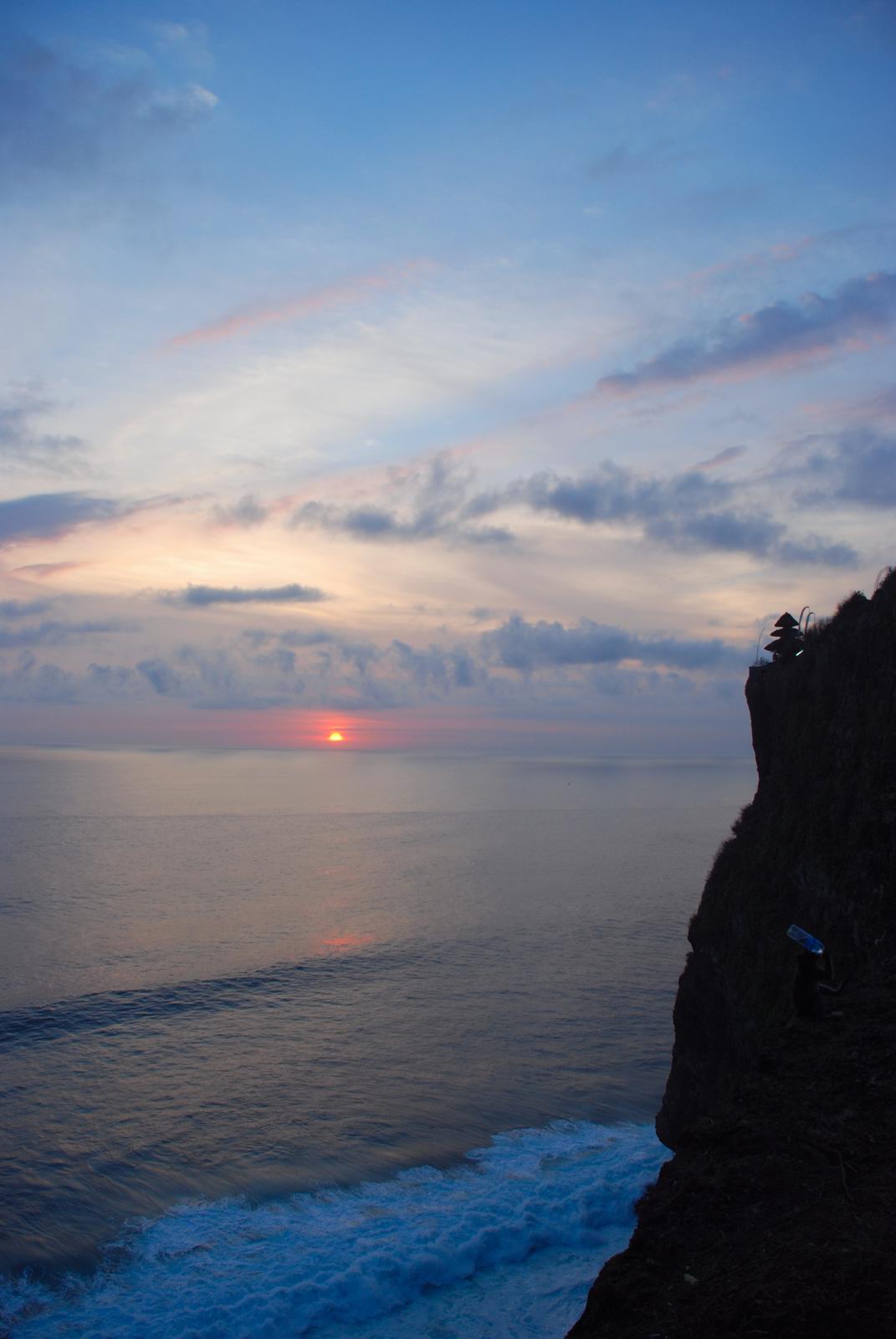 Улувату. Храм на скале. (Temple on the rock. Uluwatu)