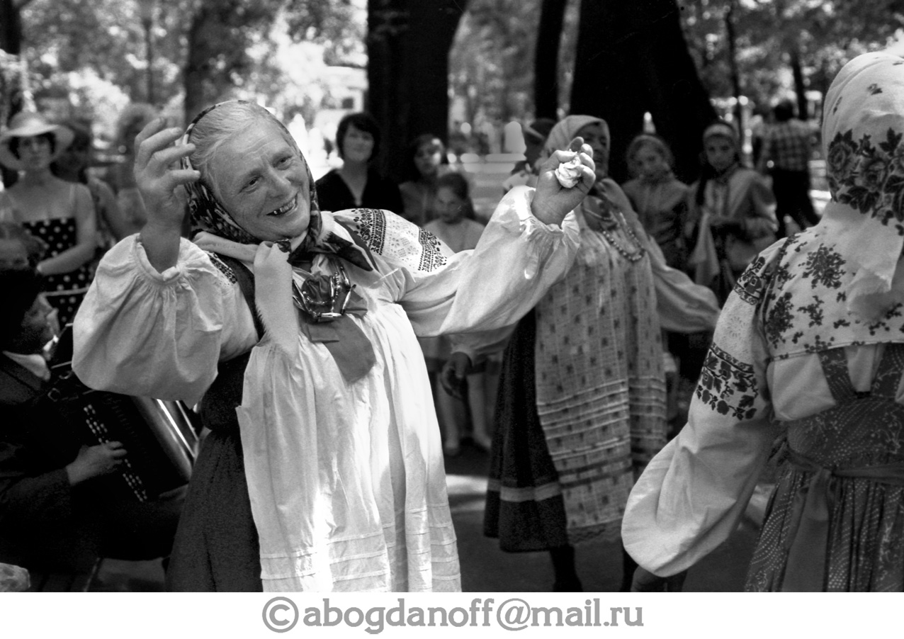 ПРЕКРАСНЫЙ ДЕНЬ 88-го ГОДА В КАЛУГЕ