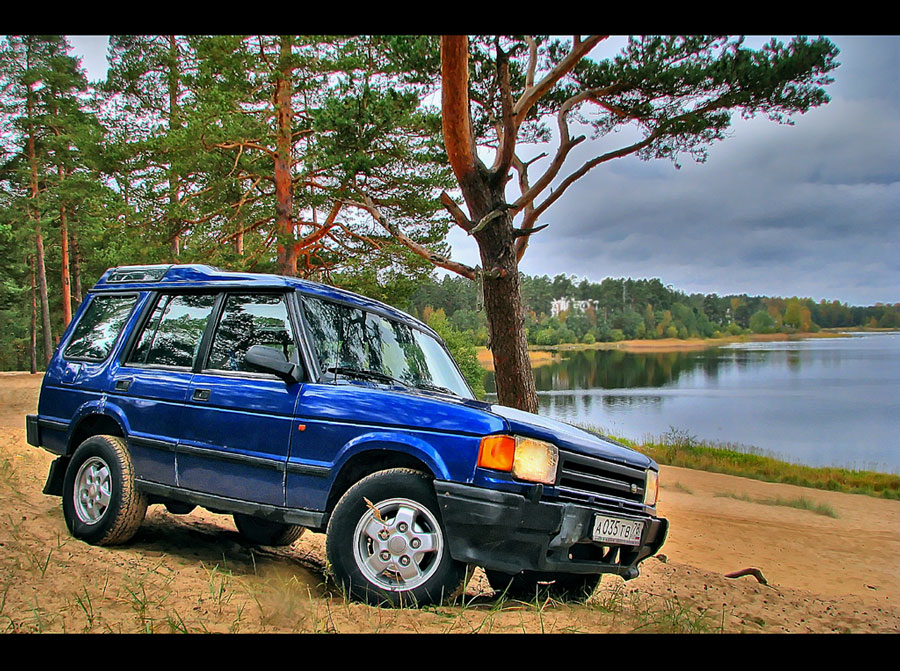 В главной роли он - Land Rover