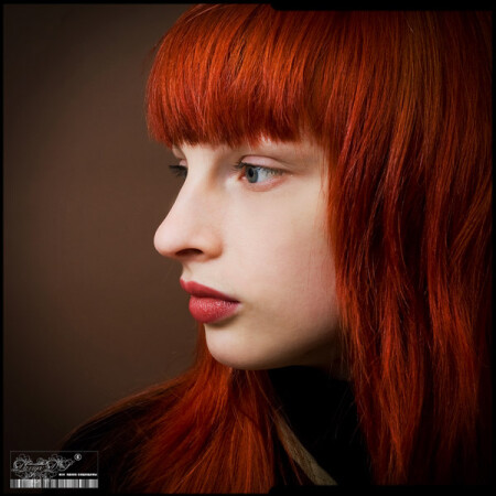 Red***