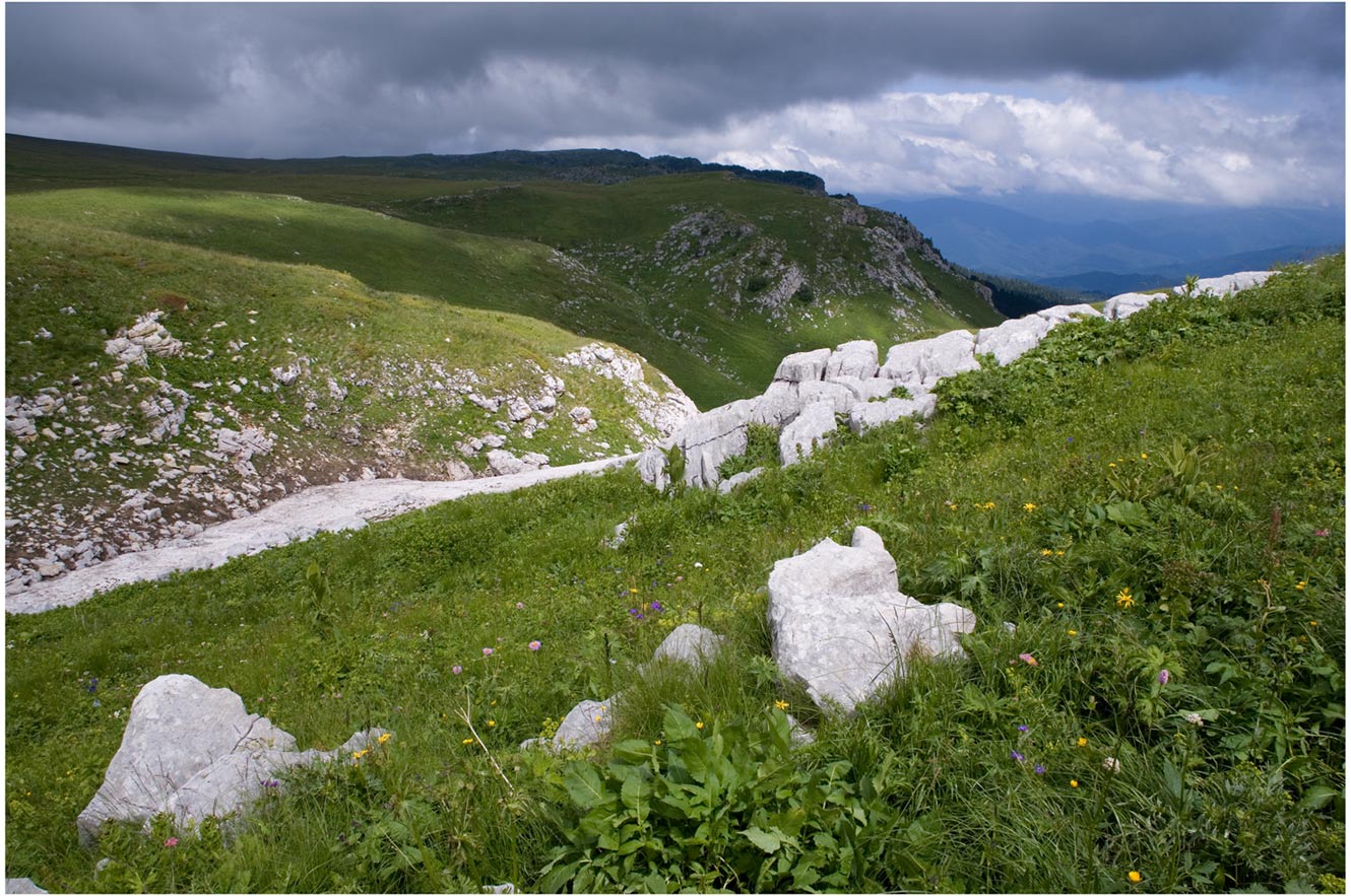 плато лаго-наки