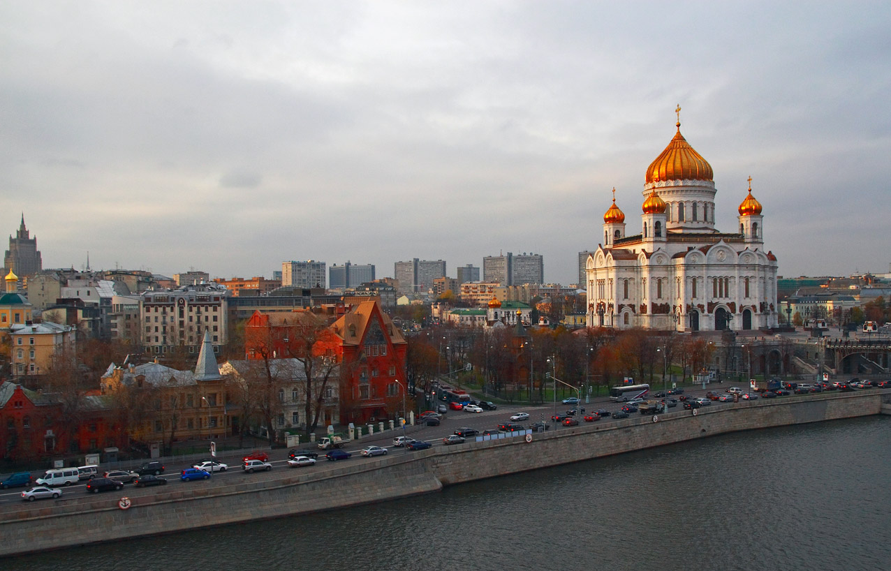 Набережная Москвы