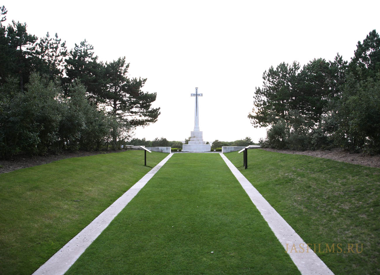 ETAPLES MILITARY CEMETERY.