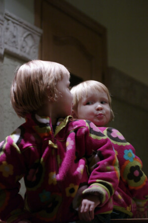 Виртуально - нас двое)