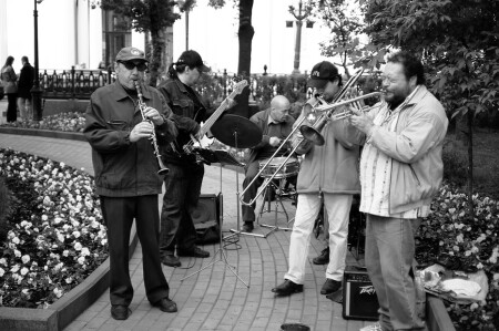 Уличные музыканты