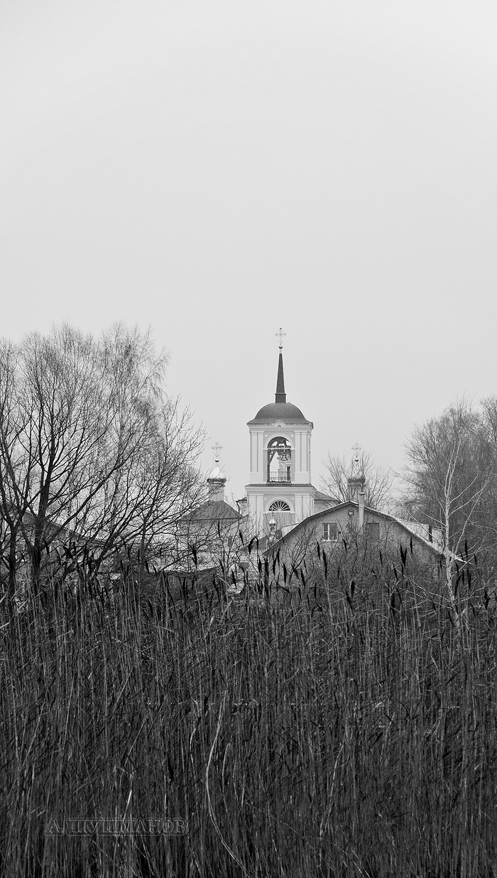 ТА ЖЕ ЦЕРКОВЬ,В ТОТ ЖЕ ДЕНЬ