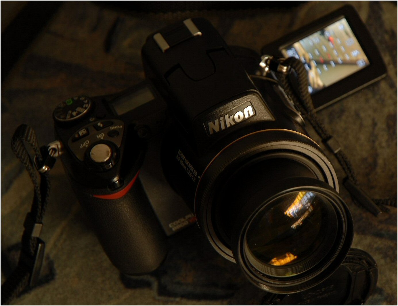 Nikon 8800