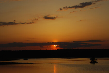 Вечер на озере