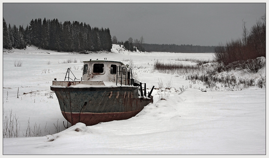 он никогда не поплывет....