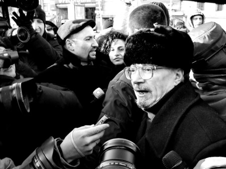 Несогласный Лимонов