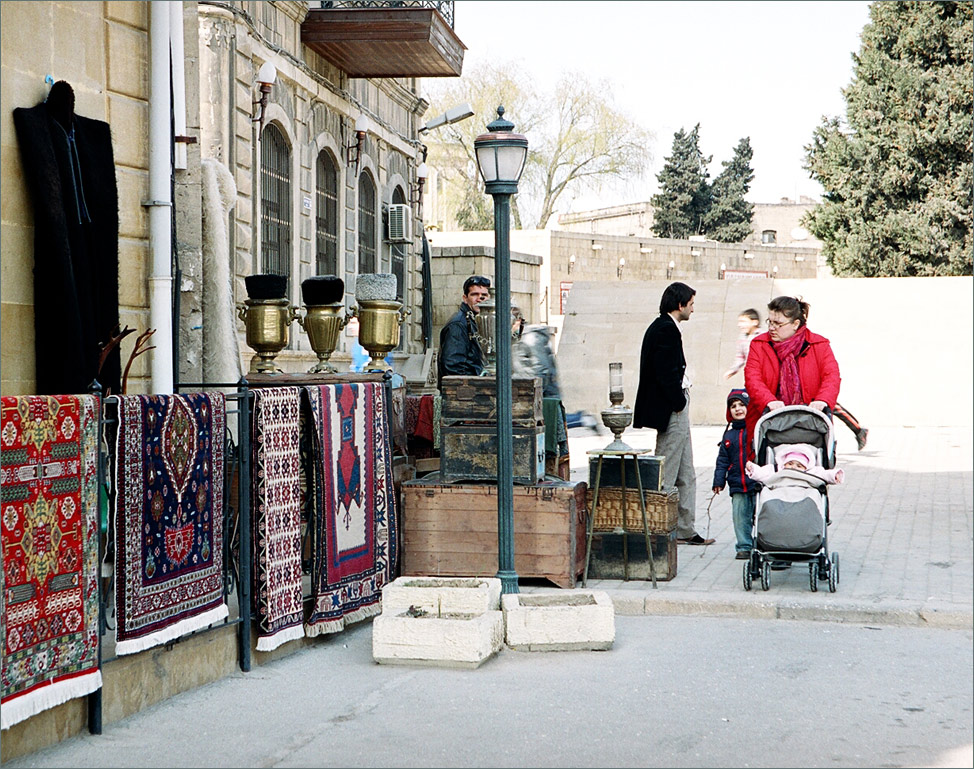 Про папахи и самовары