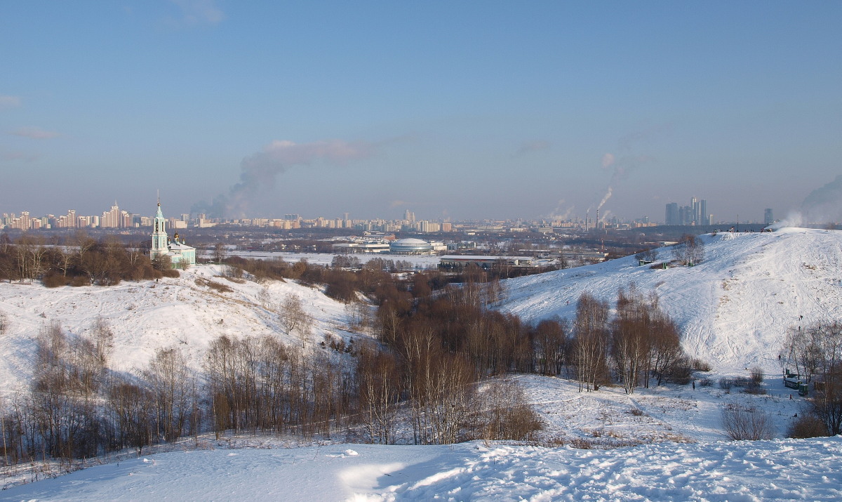 Москва с Крылатских холмов