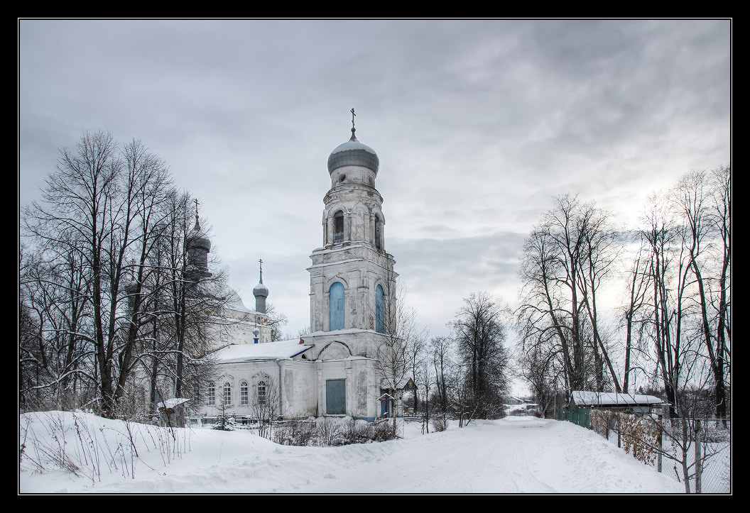 Глебово. Церковь Богоявления Господня.