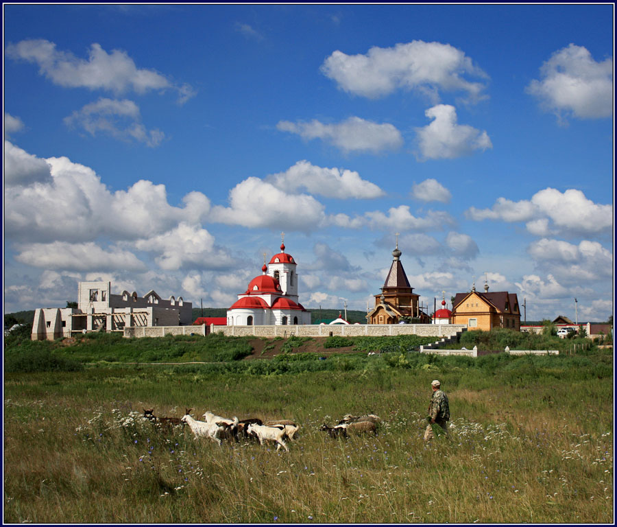 Мирская жизнь