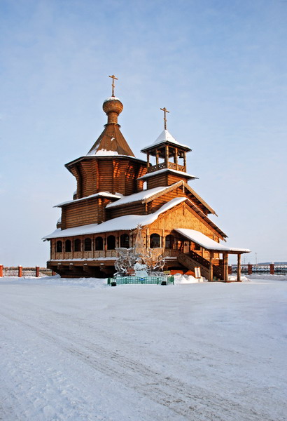 В Сибири (цветная)