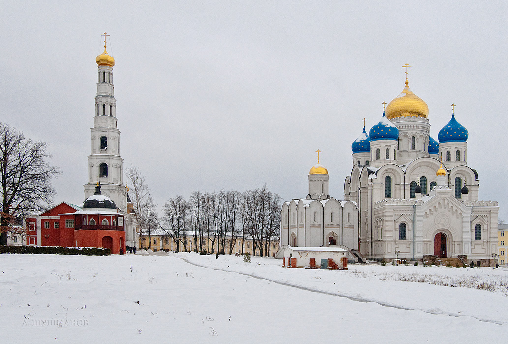 НИКОЛО-УГРЕШСКИЙ СТАВРОПИГИАЛЬНЫЙ МОНАСТЫРЬ