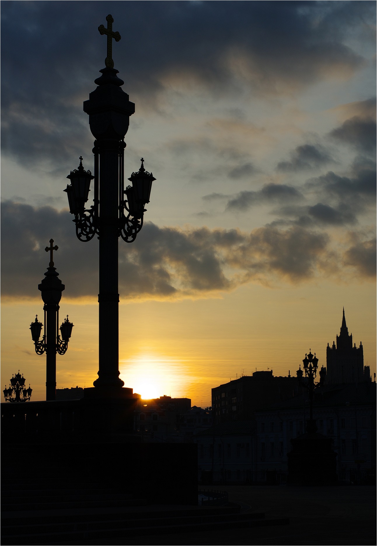 Москва в профиль / Moscow in profile