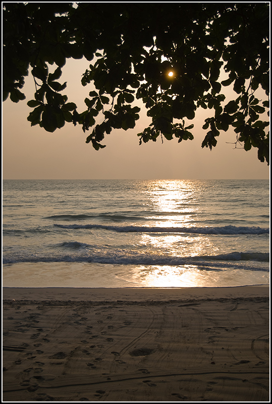 Восход на Chaweng Beach