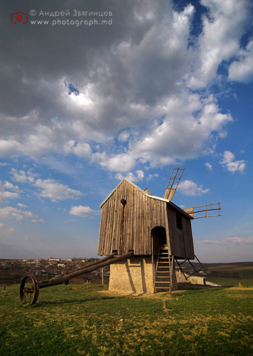 Старая мельница