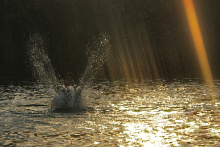 В лучах заката