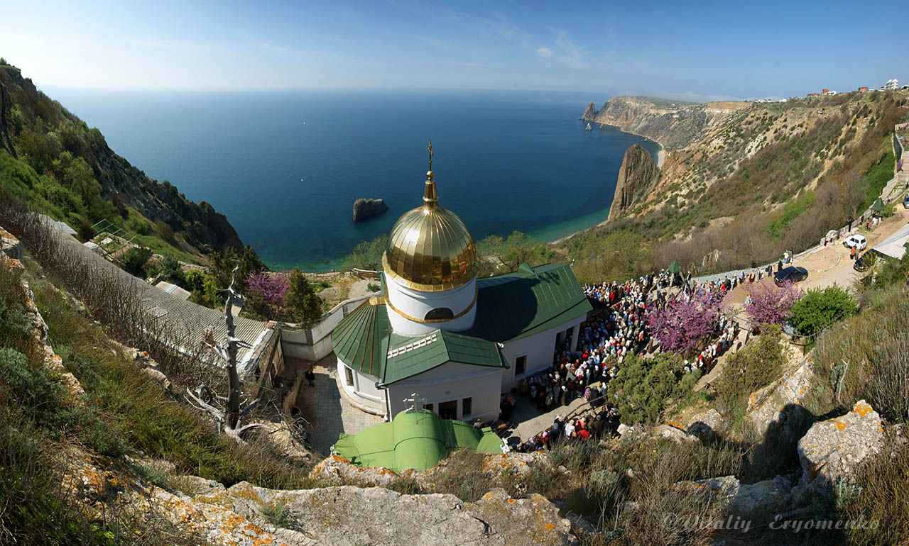 Возрождение православия в Крыму. Свято-Георгиевский монастырь на мысе Фиолент