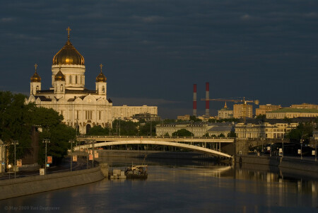- Москва. Храм Христа Спасителя. -