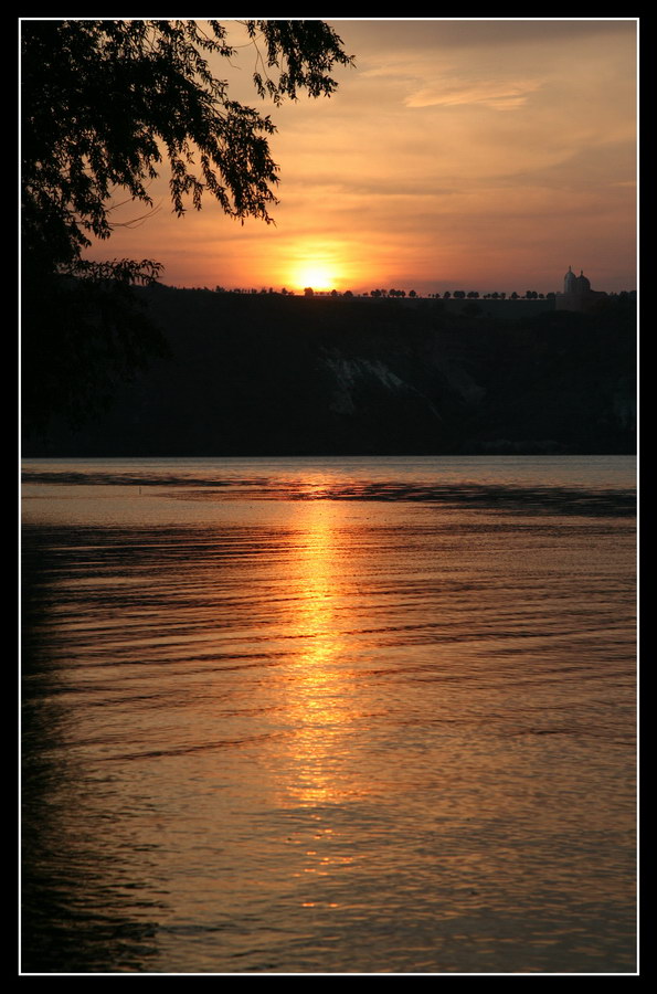 Закат на Днестре