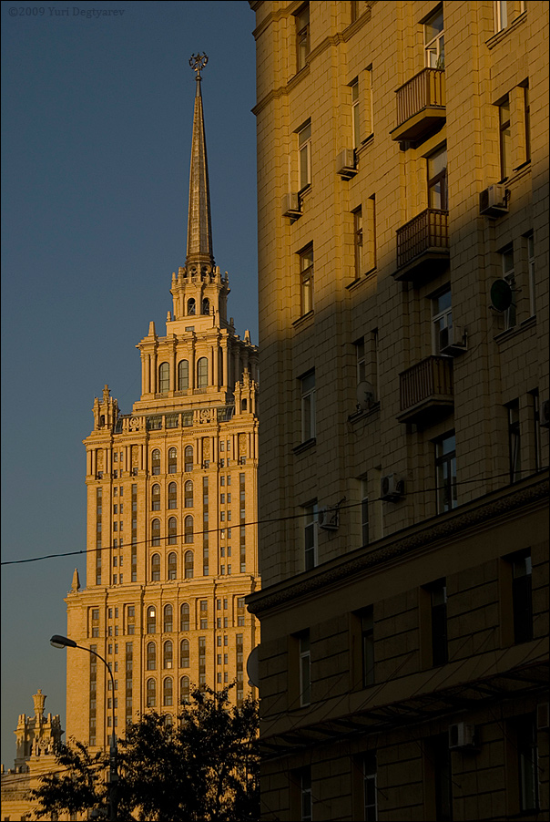 - Москва. Гостиница Украина. -