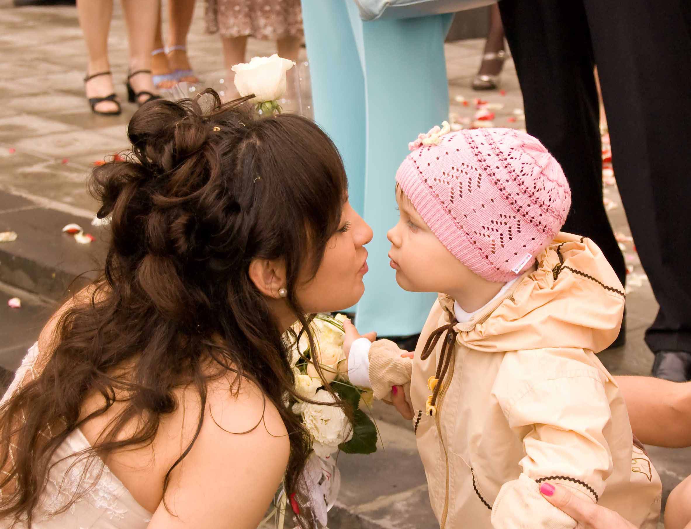 wedding kiss