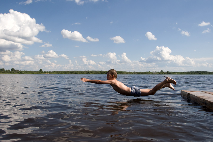 про мальчика который не умел прыгать в воду