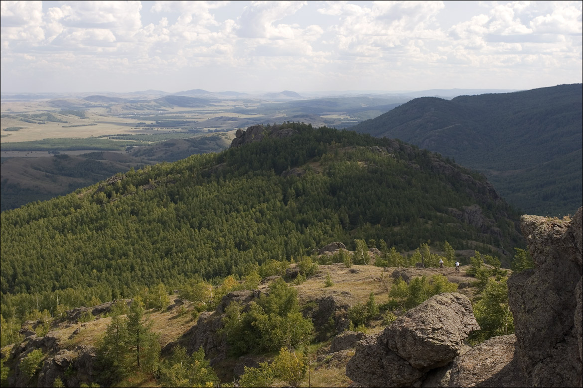 Под облаками