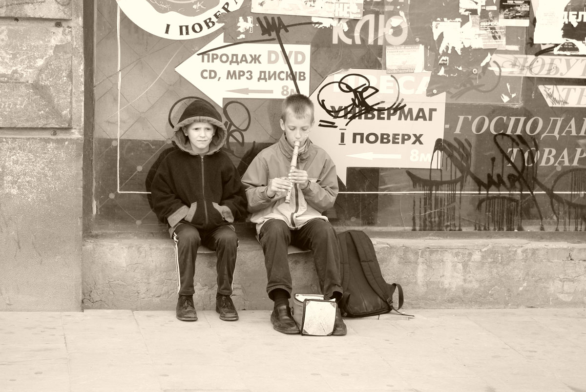 Детство с музыкой, и без нее никак.