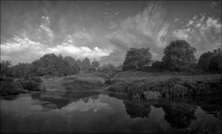 Л. у. чб п. с вид. на Кузнецово с того берега без дерева