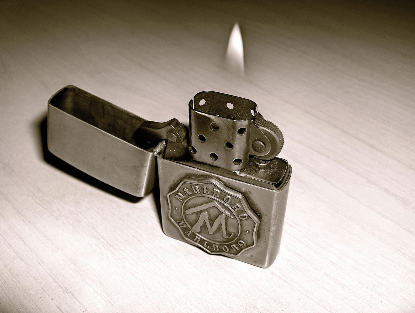 ZIPPO