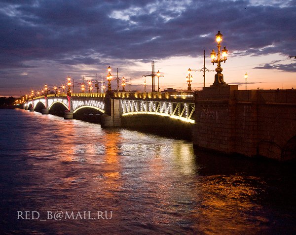 Троицкий мост