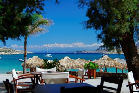 Уголок счастия