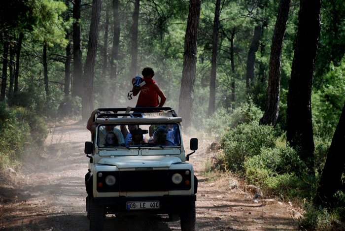 Jeep_Safari